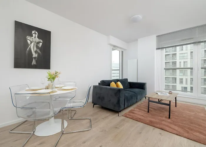 Appartement Apartment Sokolska City Center With Parking And Access To Gym And Sauna By Noclegi Renters