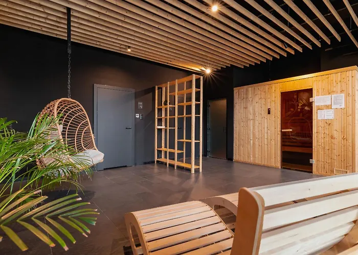 Apartment Sokolska City Center With Parking And Access To Gym And Sauna By Noclegi Renters