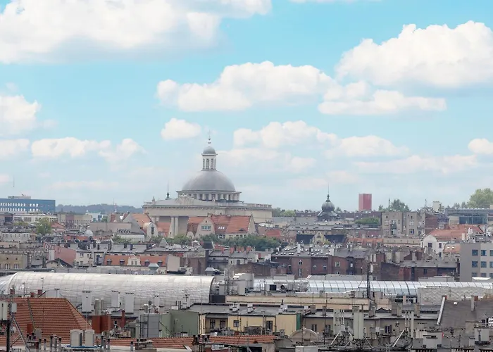 Sokolska Center With Parking And Access To Gym And Sauna By Renters * 카토비체