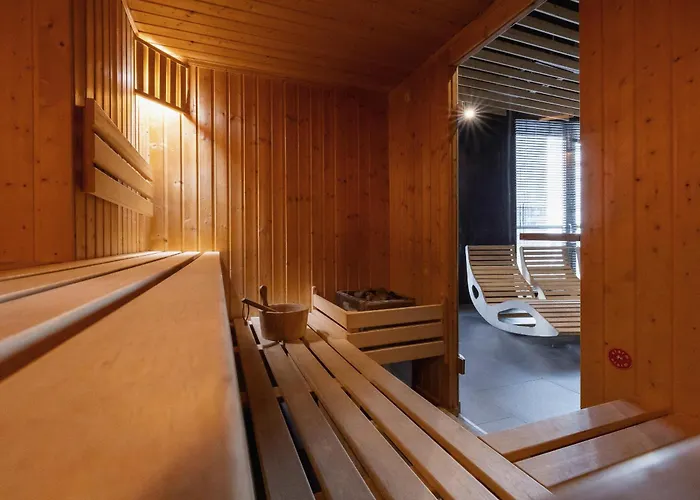 Sokolska Center With Parking And Access To Gym And Sauna By Renters